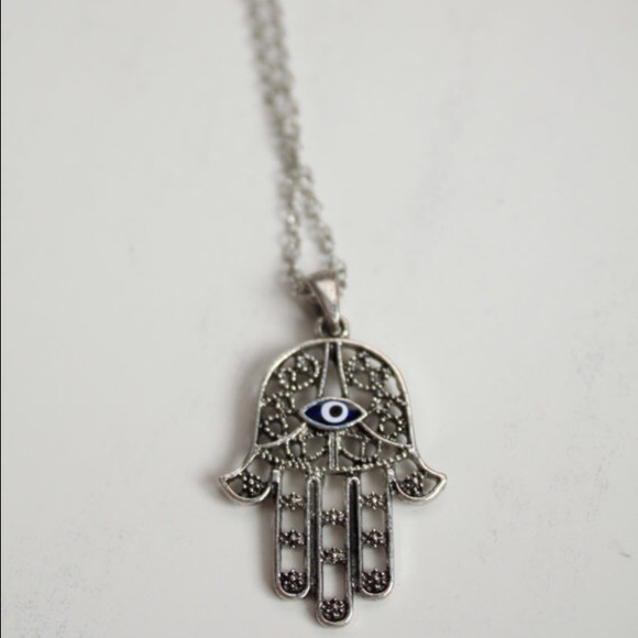 Silver hamsa necklace