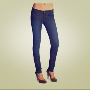Stone Blue "Beth" skinny jeans.