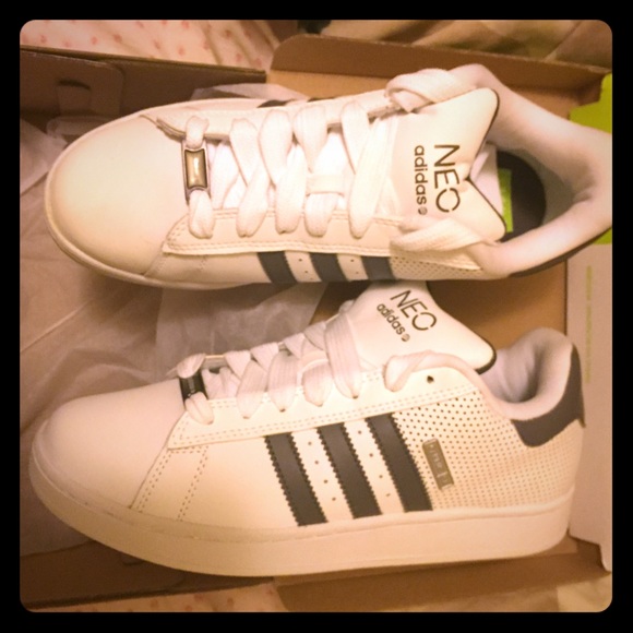 🎯SOLD🎯 Adidas men's shoes