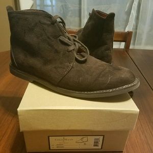 Boys Cole Haan Chukka boots size 6