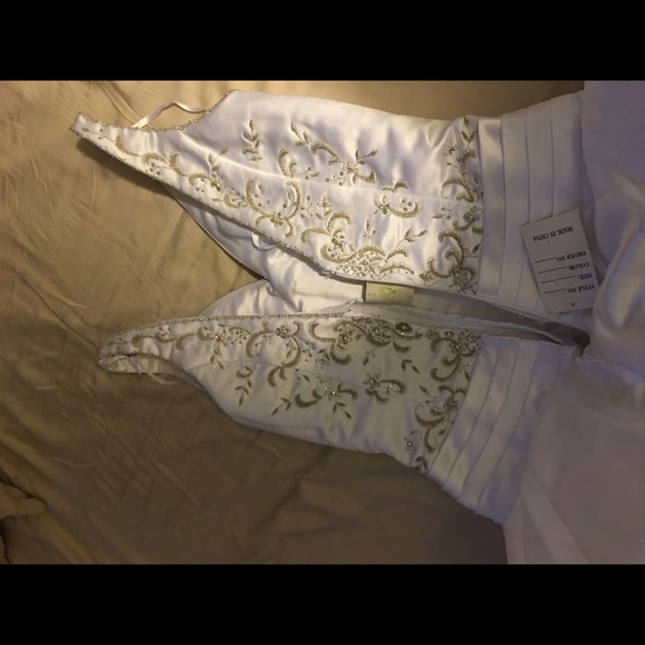 Wedding dress