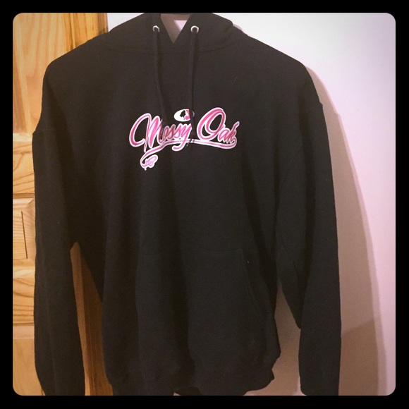 Like New! Mossy Oak Black Hoodie with Pink Logo