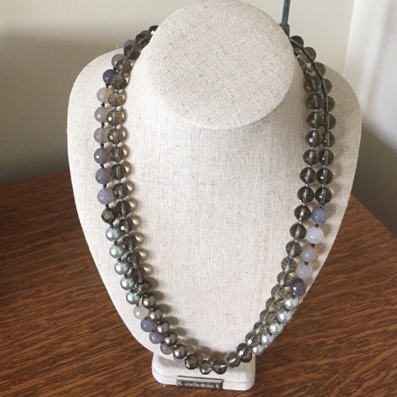 Stella and Dot Necklace