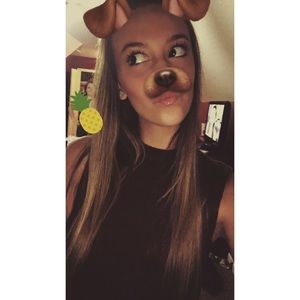 Meet your Posher, Abby