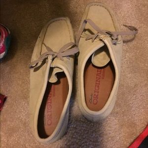 Gently Worn Clarks Wallabees