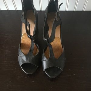 Black Aldo Wedges