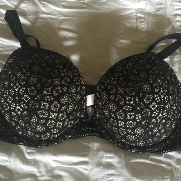 VS Bra
