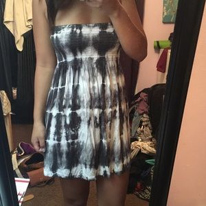 tie dye gray and white strapless dress