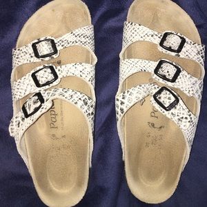 Size 39 papillo Birkenstocks lightly worn