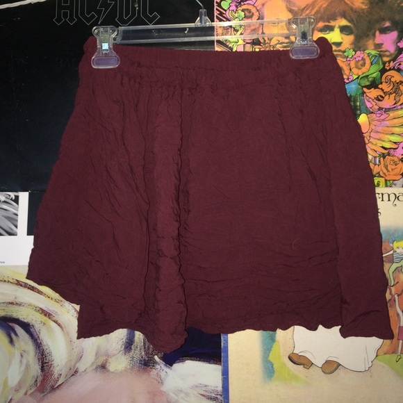 Maroon Brandy Melville skirt!