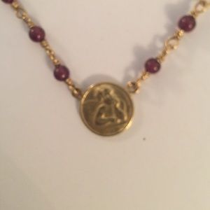 Temple St Claire angel face small medal 18kt gold