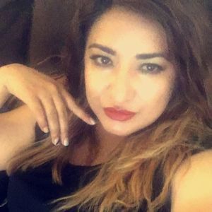 Meet your Posher, Camillia