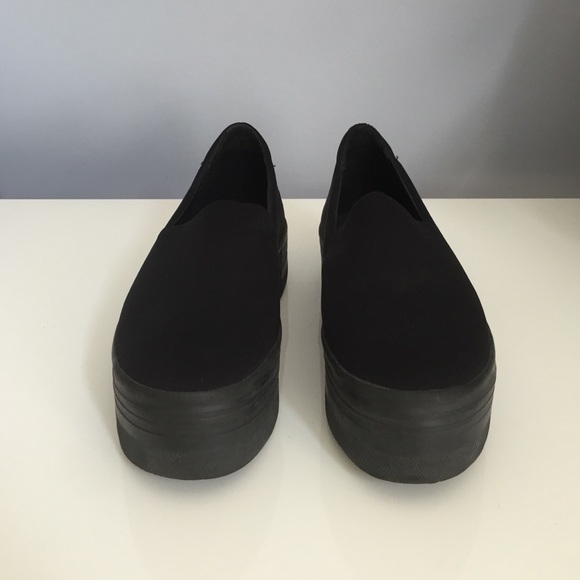slip-on platform shoes