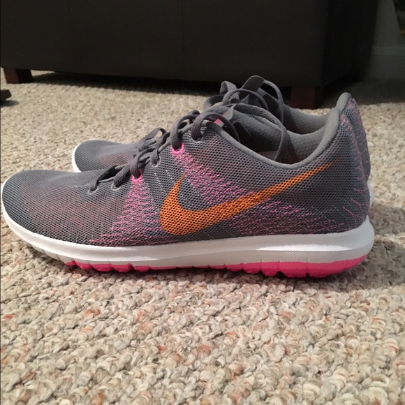 Women's Brand new Nike Fury shoes, size 9