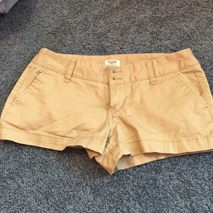 mossimo khaki shorts