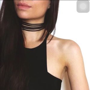 Cute choker!