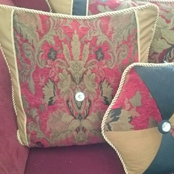 Meet your Posher, Natalie