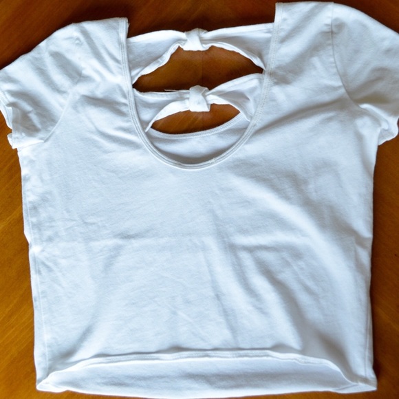 Abercrombie & Fitch Crop Top - Picture 3 of 3