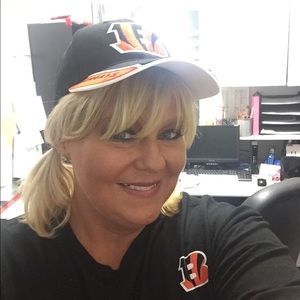 Meet your Posher, Suzy