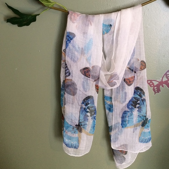 Silk-like butterfly scarf - Picture 3 of 3