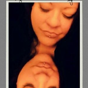 Meet your Posher, Victoria