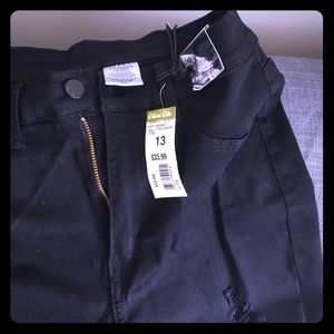 Women's Black distress jeans