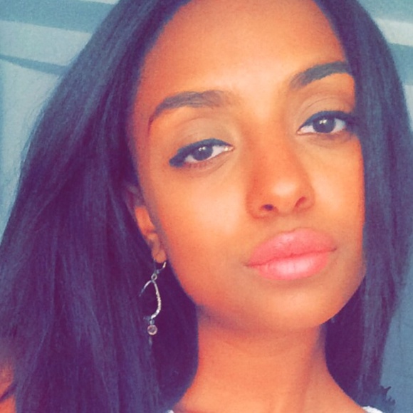 Meet your Posher, Sophia