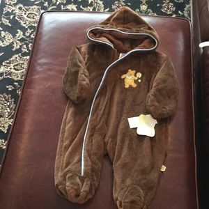 Pooh Snow Suit 0-3 months NWT