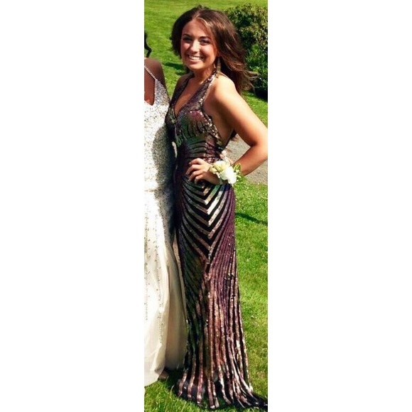 Prom Dress✨ - Picture 2 of 3