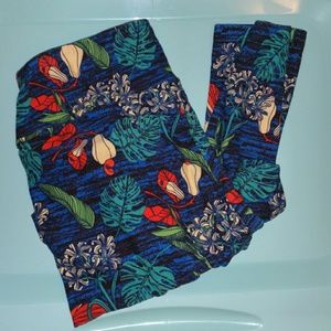 Lularoe OS leggings NWOT