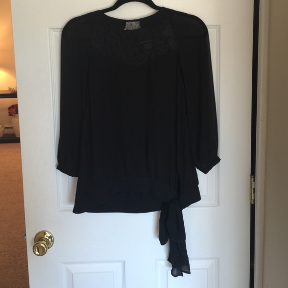 French Connection Blouse 👀