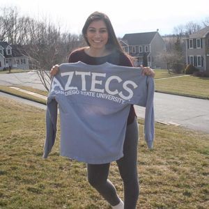 Meet your Posher, Sim