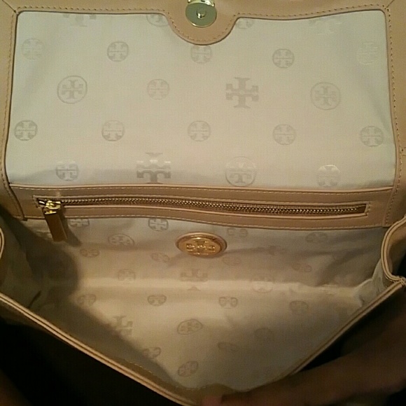 Handbag - Picture 2 of 4