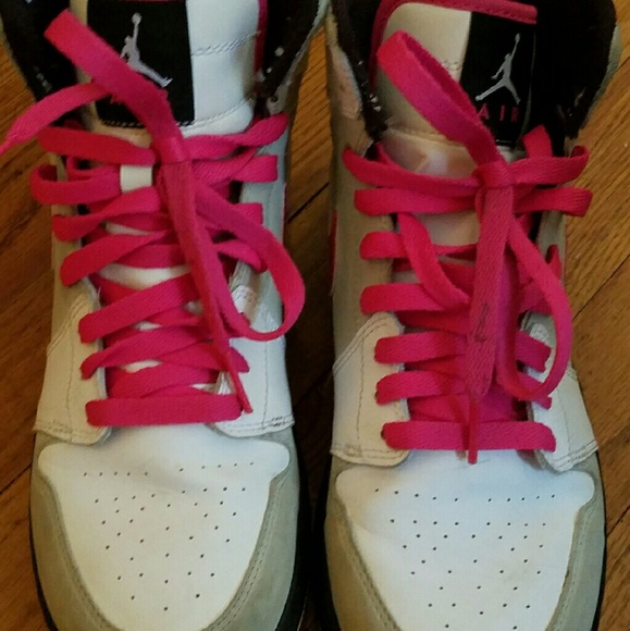 Ladies Jordan sneakers