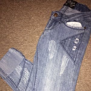 Thrill Brand Jean Capris