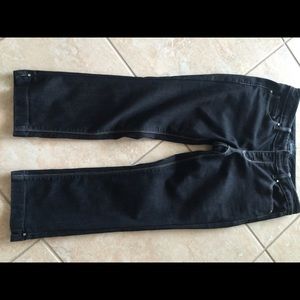 White House black market Capri jeans