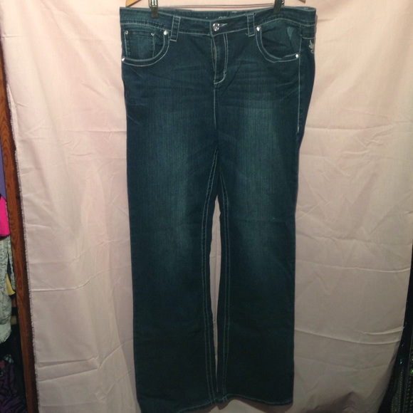 Grace in LA jeans size 19
