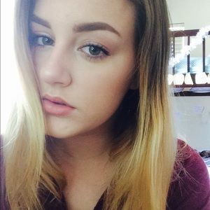 Meet your Posher, Malia