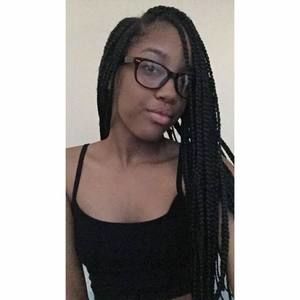 Meet your Posher, Kaya