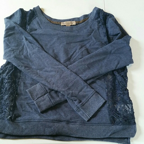 Nine West sweater with lace