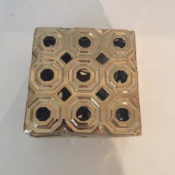 Z Gallerie Gold box