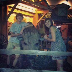 Meet your Posher, Taylor