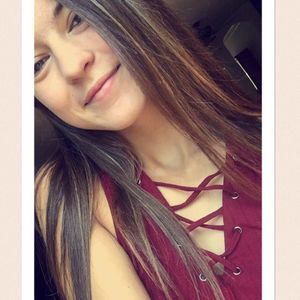 Meet your Posher, Alexis