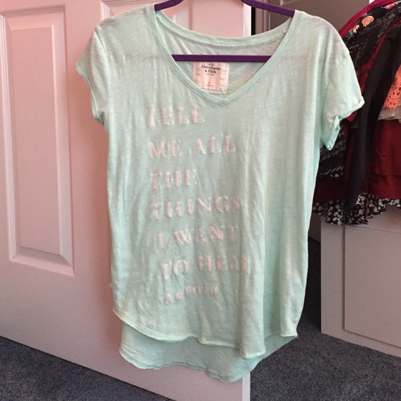 Abercrombie short sleeve tee