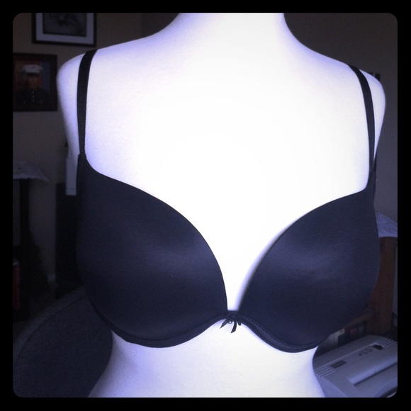 Victoria secret 36 D padded bra