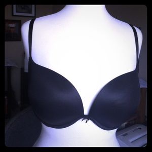 Victoria secret 36 D padded bra