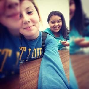 Meet your Posher, Alexis