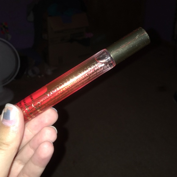 Victoria's Secret Passion Stuck Fragrance Mist