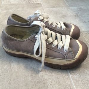 Keen sneakers, size 8.5, good used condition.