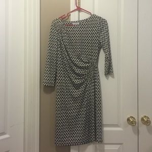 Stretchy dress. Great for evening or work.